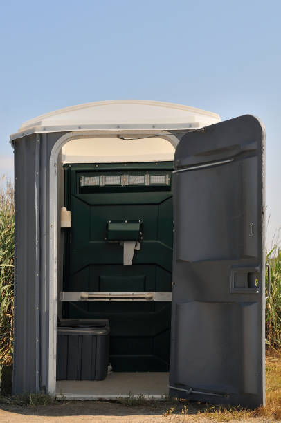 Best Best portable toilet rental  in Capac, MI